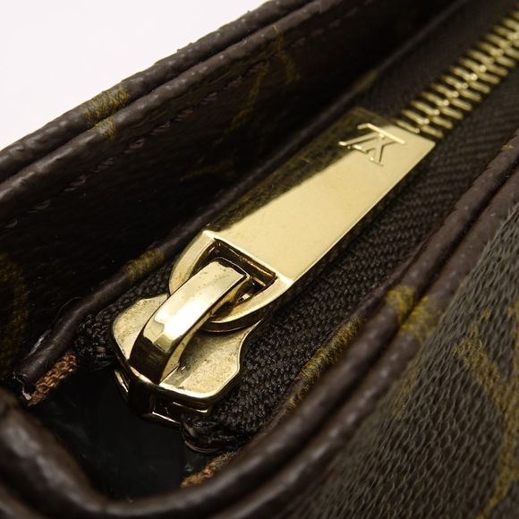 Louis Vuitton Monogram Trotteur Brown Diagonal Shoulder Bag - Picture 5 of 8